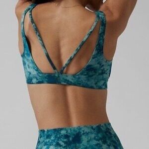 Athleta Exhale Tie-Dye Sports Bra Womens size small preloved activewear yoga